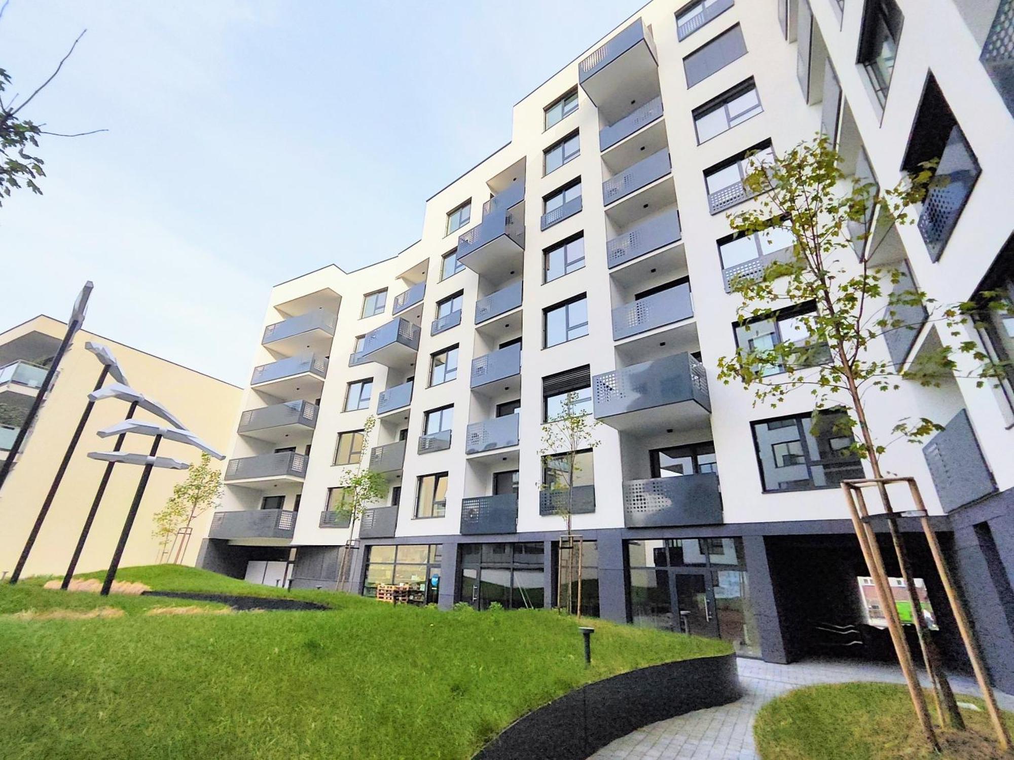 Cinnamon - Brand New - Presidential Garden - Air Conditioning - Free Parking Bratislava Exterior photo